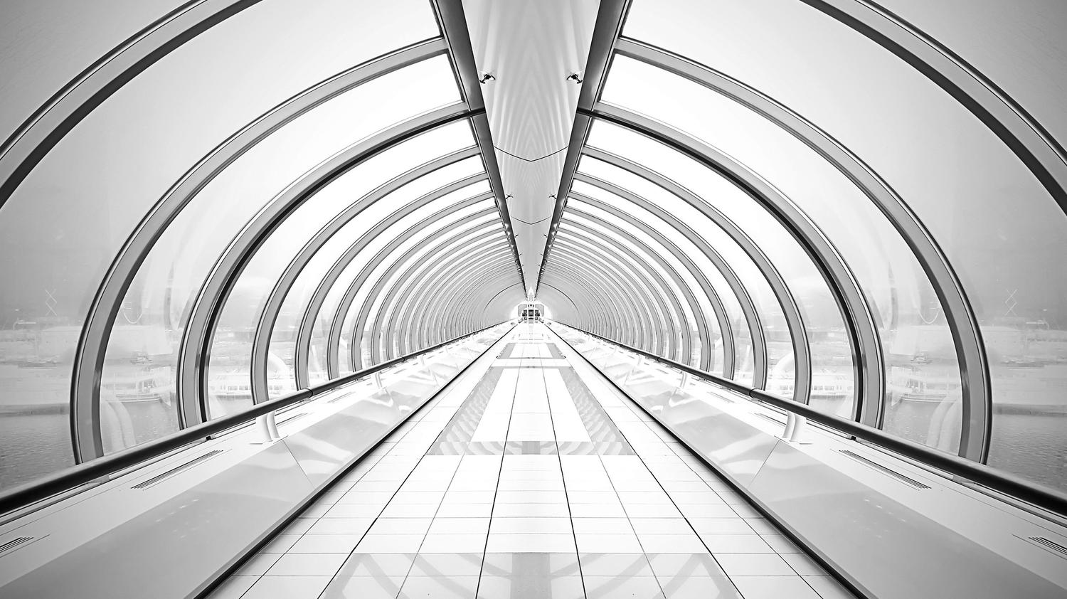 Passageway bw